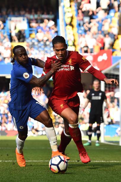 于他多年来 于他多年来