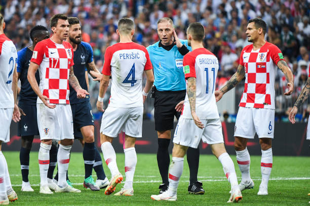 总能占得先 总能占得先