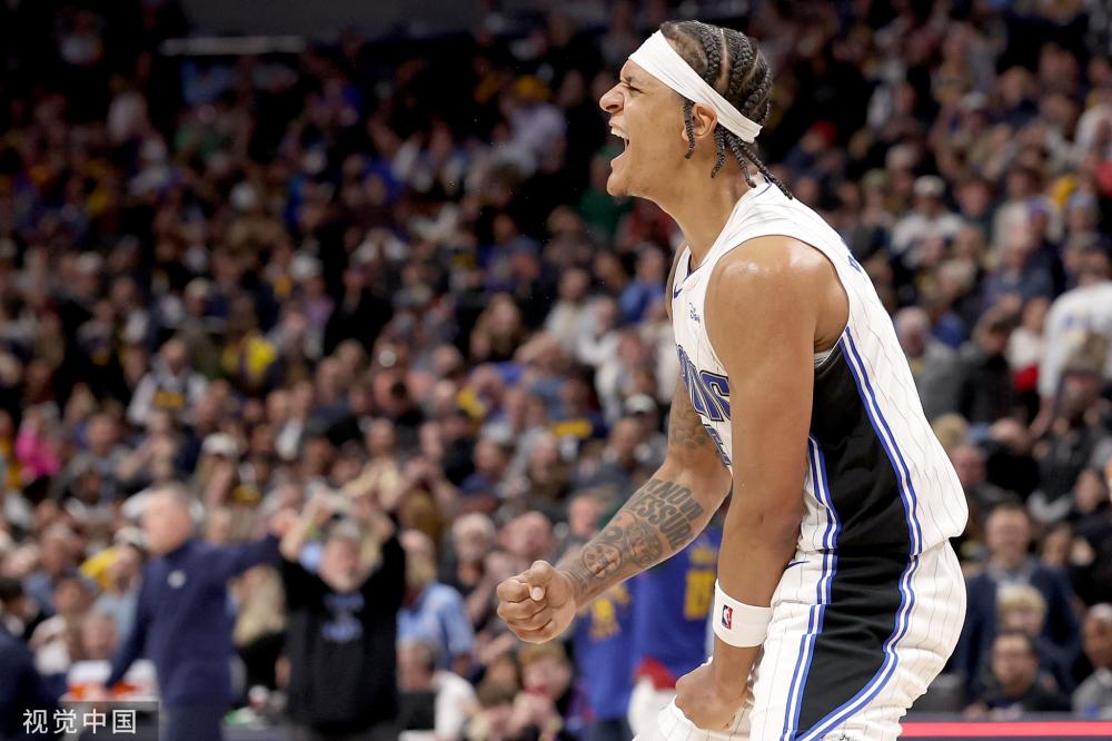 间默契的配 间默契的配