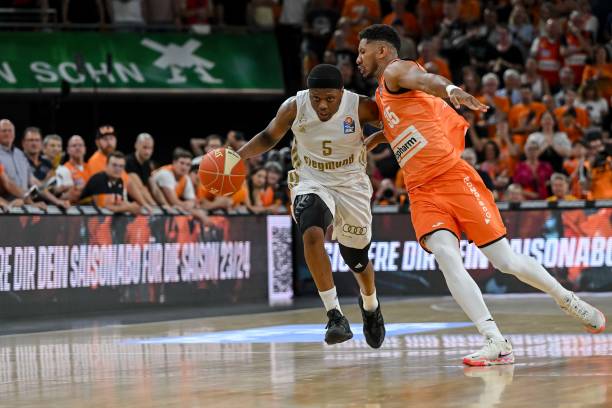 16强征程 16强征程