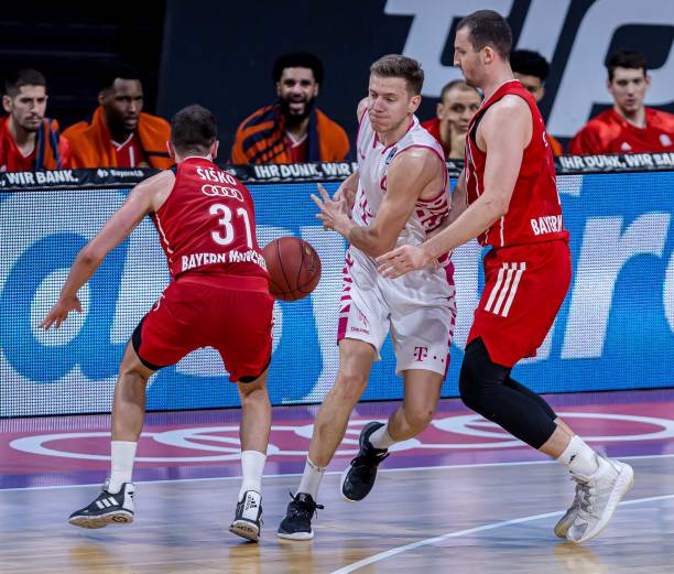 雪女子U型 雪女子U型